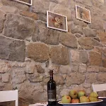 Lira - Trogir
